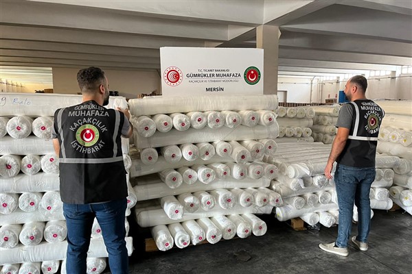 Mersin’de 9 milyon 300 bin TL değerinde kaçak polyester kumaş ele geçirildi