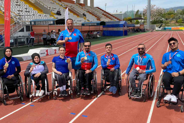 Mersin’de Bağcılar rüzgarı esti