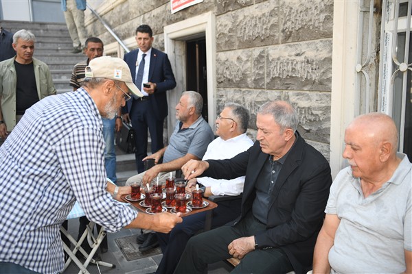 Milletvekili Akar ve Başkan Büyükkılıç, İldem’de vatandaşlarla buluştu
