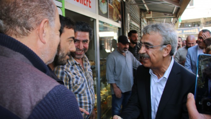 Mithat Sancar: 14 Mayıs'tan sonra bayram yaşayacağız