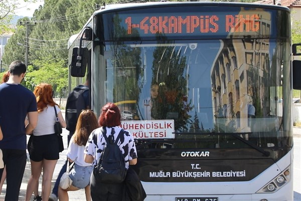 Muğla'da öğretmenler ve 60-65 yaş arası İçin ulaşımda indirim dönemi başladı