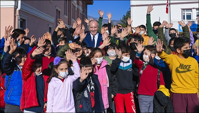 Muharrem İnce Bir Ekonomik Çöküşle Karşı Karşıyayız 