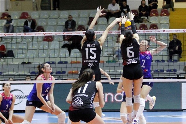 Nilüfer’in sultanları, Aydın BŞB'yi 3-2 mağlup etti