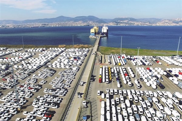 Otomotiv endüstrisi aralıksız 16 yıldır ihracat şampiyonu
