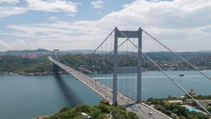 Otoyol ve köprü ücretlerine zam