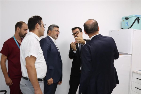 Özkaya: AFSÜ Göz bankasının Türkiye'de ilk üçte olduğunu öğrenmek bir sevinç kaynağı 