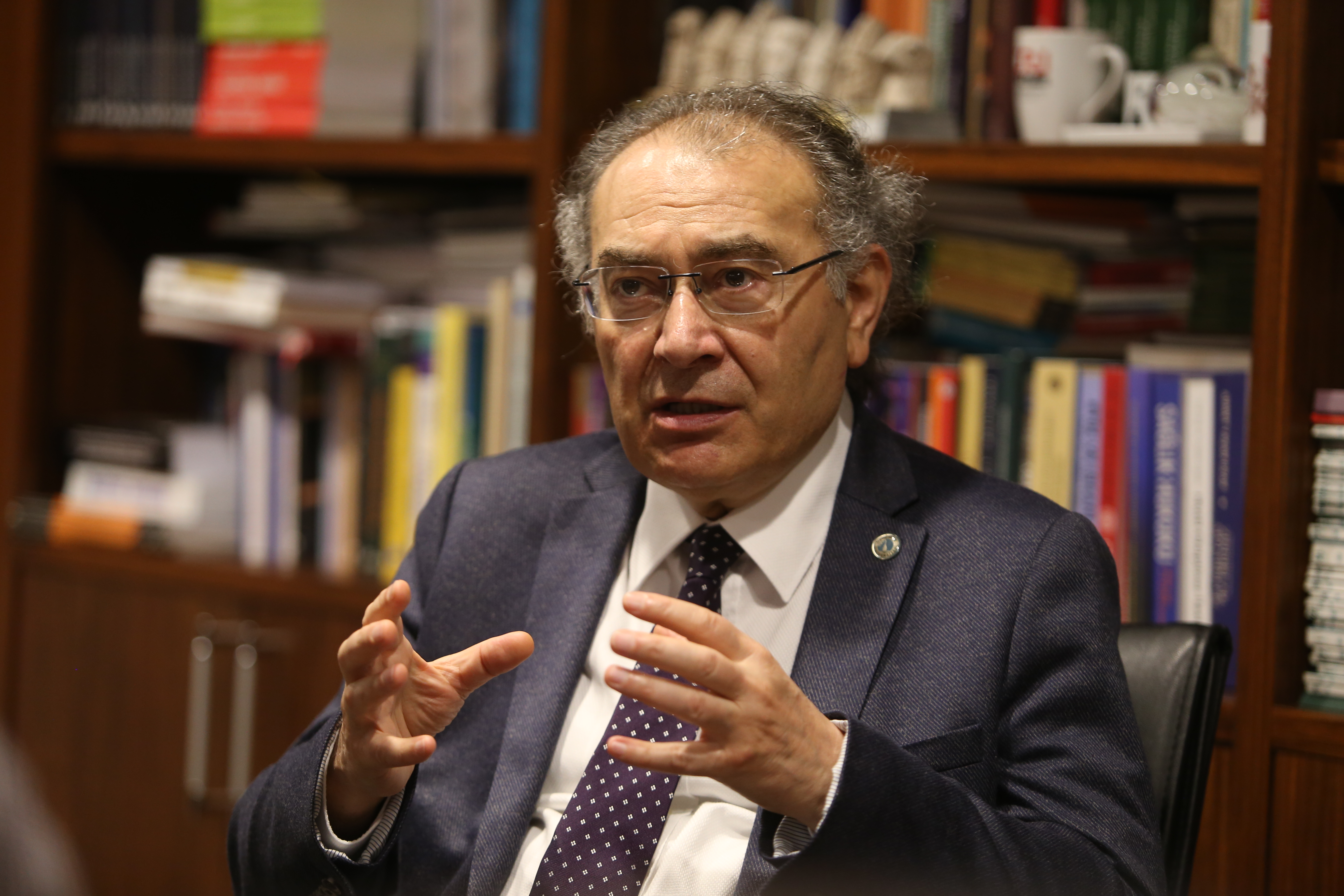 Prof. Dr. Tarhan: “Toplumsal cinsiyet ve biyolojik cinsiyet ayrı kavramlar”