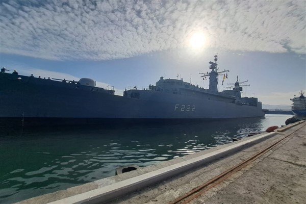 Romanya Deniz Kuvvetleri fırkateyni Samsun'a demir attı
