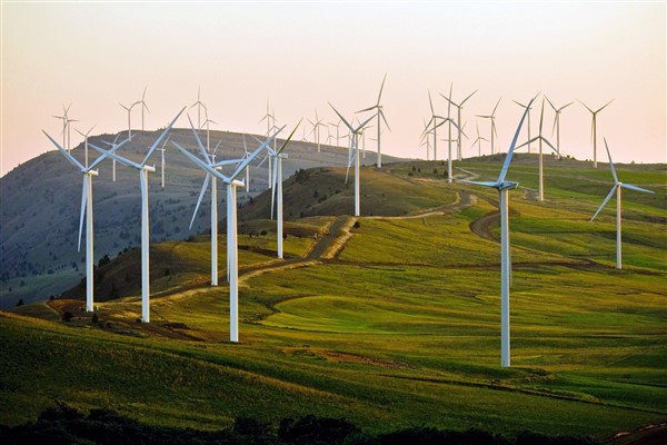 Rüzgar enerjisi 1 milyar tondan fazla karbon salınımını engelliyor