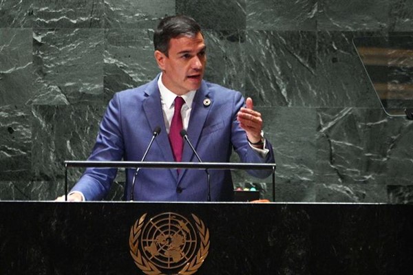 Sanchez: İspanya, Euro Bölgesi'nin ortalama büyümesini dört katına çıkarıyor