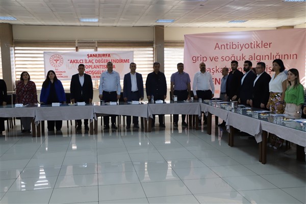 Şanlıurfa'da 'Akılcı Antibiyotik Kullanımı Değerlendirme' toplantısı  yapıldı