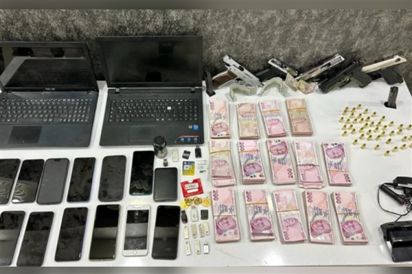 Şanlıurfa'da dolandırıcılık operasyonunda 12 şüpheli yakalandı