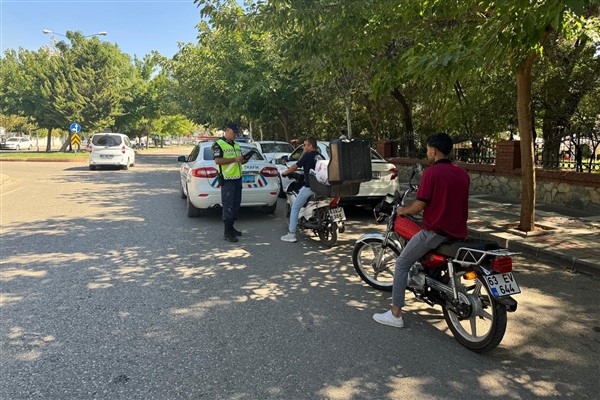Şanlıurfa'da motosiklet denetimleri devam ediyor
