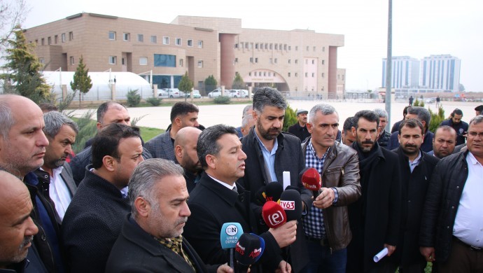 Şanlıurfa Valiliği önünde motorin zammına protesto