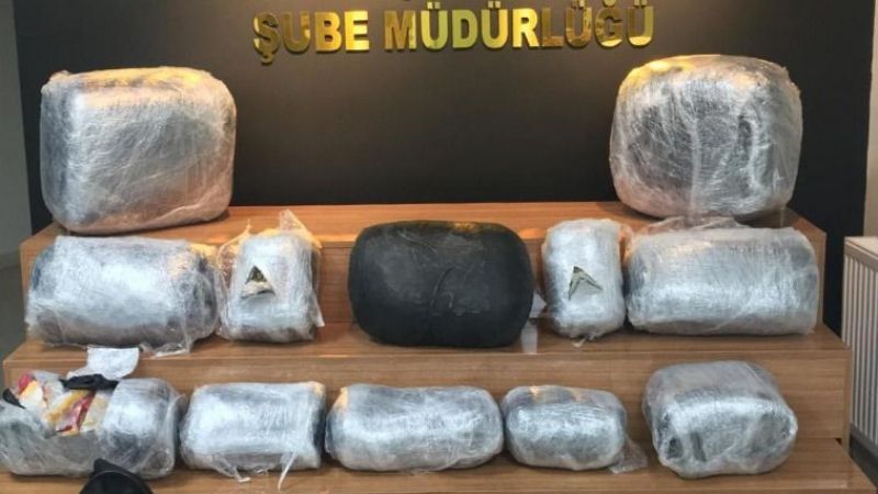 Şanlıurfa'da Bir Tır'da 171 kilo uyuşturucu ele geçirildi