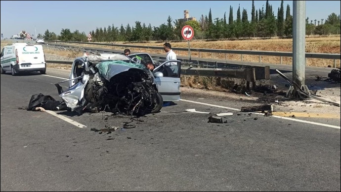 Şanlıurfa’da feci  kaza : 3 ölü, 1 yaralı                    