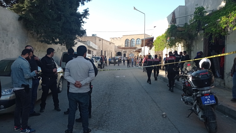 Şanlıurfa'da iki grup arasında kavgada silahlar patladı: 5 yaralı-(VİDEO)