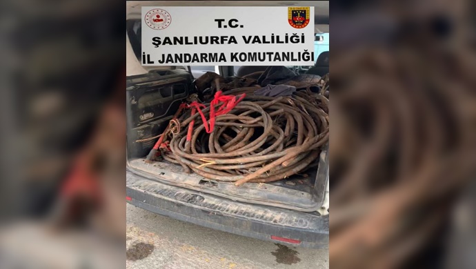 Şanlıurfa'da Kablo hırsızları jandarmanın dikkatiyle suçüstü yakalandı