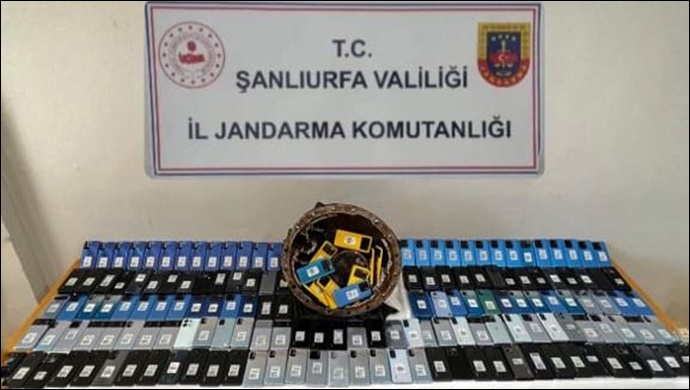 Şanlıurfa'da kaçak cep telefonu operasyonu-(VİDEO)