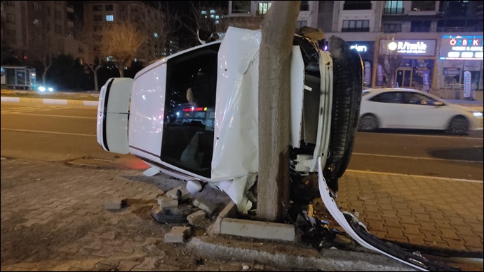 Şanlıurfa'da Maddi Hasarlı Trafik Kazası