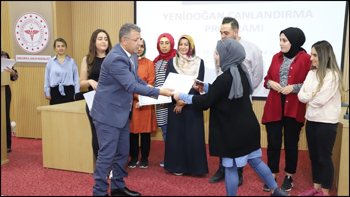 Şanlıurfa'da Sağlık Çalışanlarına Yenidoğan Canlandırma Eğitimi verildi-(VİDEO)