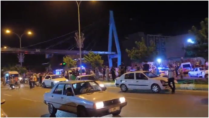 Şanlıurfa'daki zincirleme kazada: 5 kişi öldü 5 kişi yaralandı 