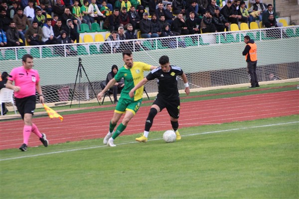 Şanlıurfaspor, erteleme maçında Erokspor'u 2-1 yendi