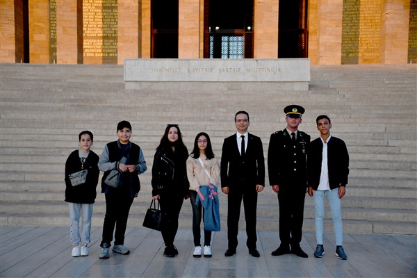 Şırnaklı ve Hakkarili gençlerin Ankara ziyareti 