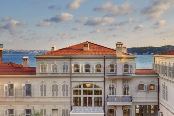 Six Senses Kocataş Mansions'da atama