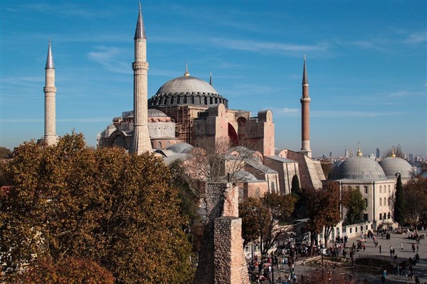 Siyasilerden Ayasofya Camii’nin yeniden ibadete açılışının 3. yılı mesajı