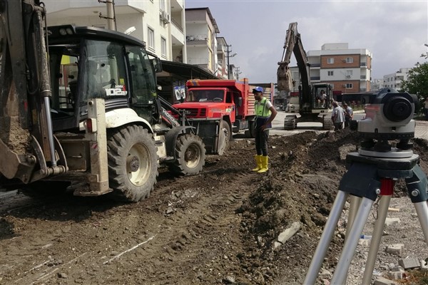 Skenderun Meydan’da altyapı eksikleri tamamlanıyor