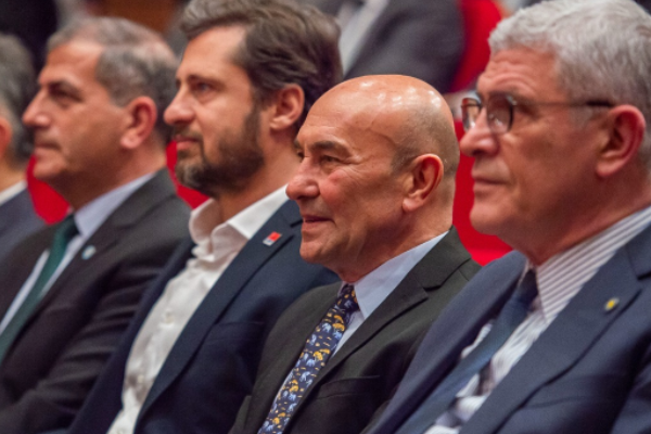 Soyer, üç hizmet yılını Millet İttifakı'na anlattı