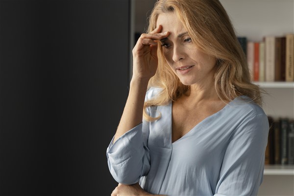 Stres menepoz yaşını erken çekiyor