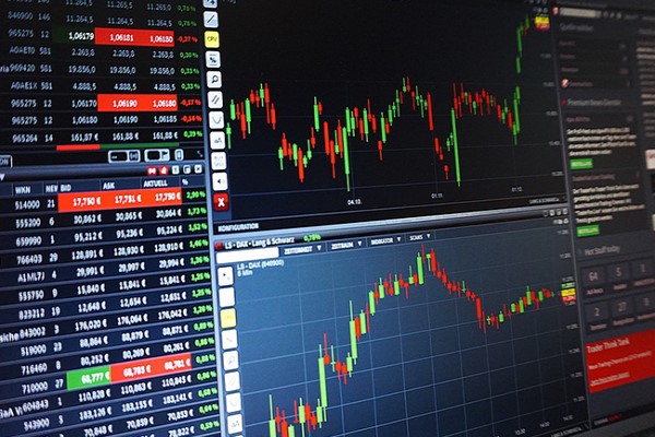 TCMB: Bankalar için döviz korumalı lira mevduatı hedefleri yükseliyor