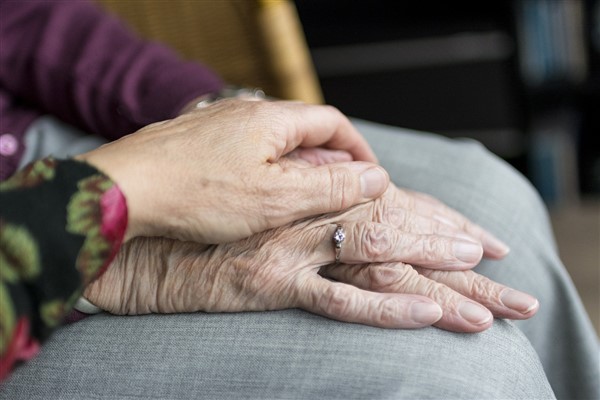 TÜİK- Türkiye’de yaşlı nüfus 8 milyon 722 bin 806 kişiye yükseldi  