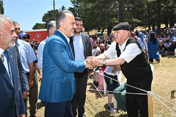 Türk Dünyası Ata Sporları Şenliği Kocayayla'da yapıldı