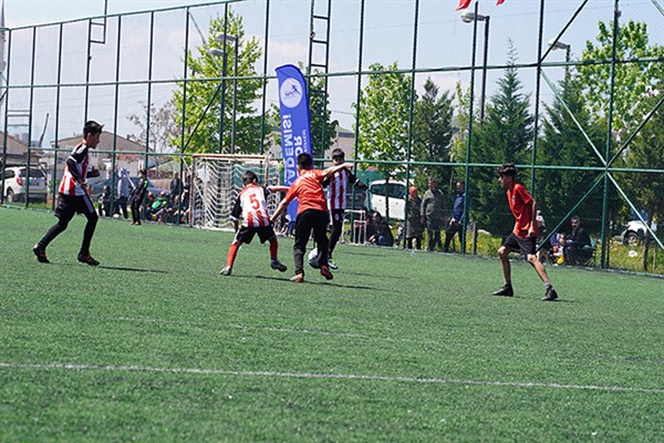 Tuzla’da U-11 Futbol Turnuvası düzenlendi