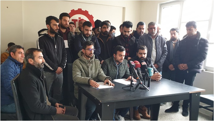 Uğur Tekstil işçileri basın açıklaması: 'Patron sözünde durmadı,Açlığa mahkum edildik'