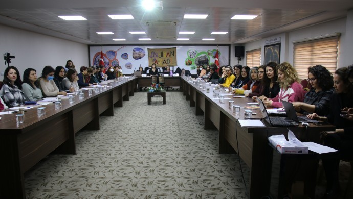 Urfa'da 'Göçmen Kadın Emeği Çalıştayı'