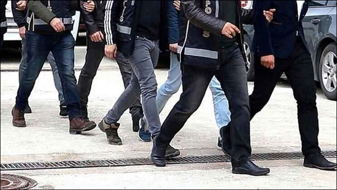 Urfa'da Jandarmadan operasyon: 5 kişi gözaltı