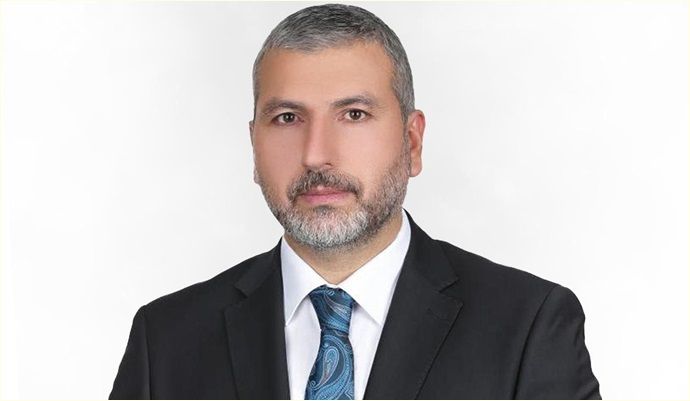 Urfalı iş adamı Faruk İbrahim Özbek,Kadıköy Beleidye Başkan aday adayı oldu