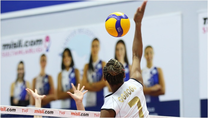 VakıfBank, Sarıyer deplasmanında set vermedi