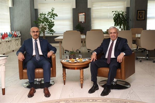 Vali Demirtaş’tan Başkan Özdemir’e ziyaret 