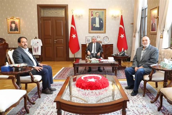 Vali Doğan: 