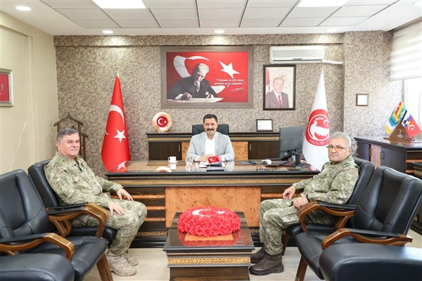 Vali Masatlı, komutan Tokel'i kabul etti