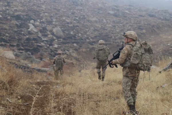 Van hudut hattında 143 kilogram esrar ele geçirildi 