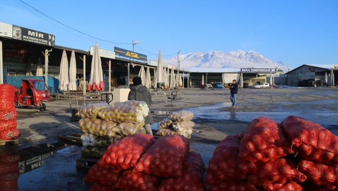 Van’da hal esnafı krizde