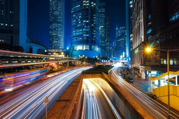 Vatan Caddesi ve Bağlantı Yolları tören geçişi sırasında trafiğe kapatılacak