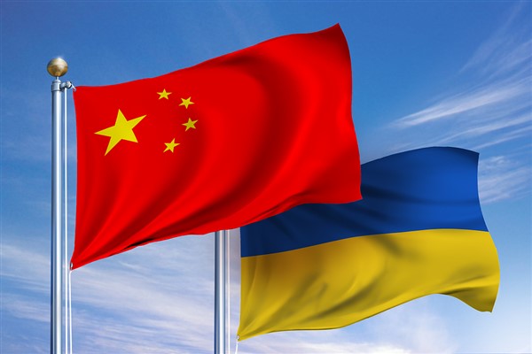 Wang Yi, Ukrayna Dışişleri Bakanı Dmitriy Kuleba'yla görüştü