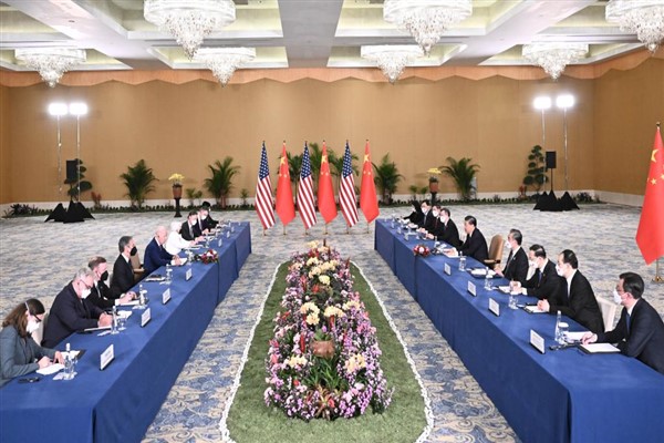 Xi: 